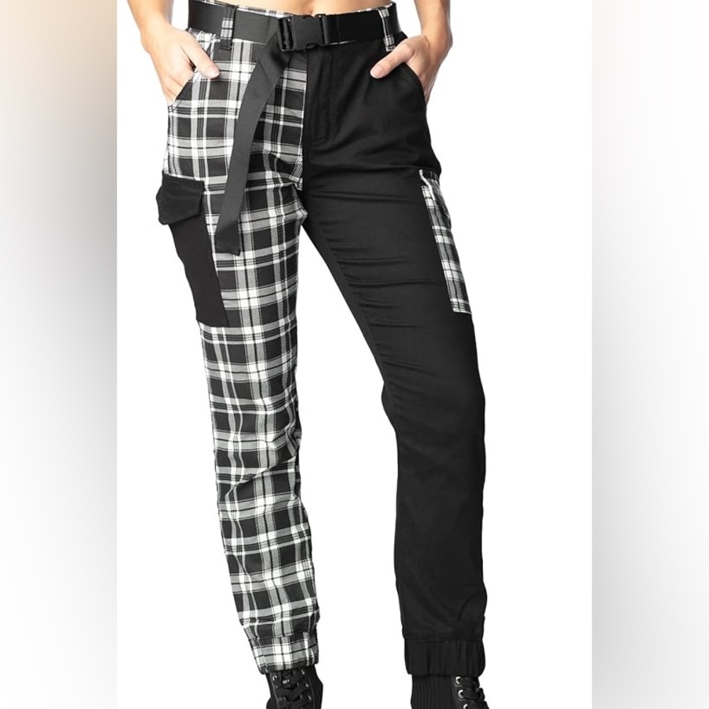 Almost Famous Monochrome Plaid Trousers - Picture 2 of 9